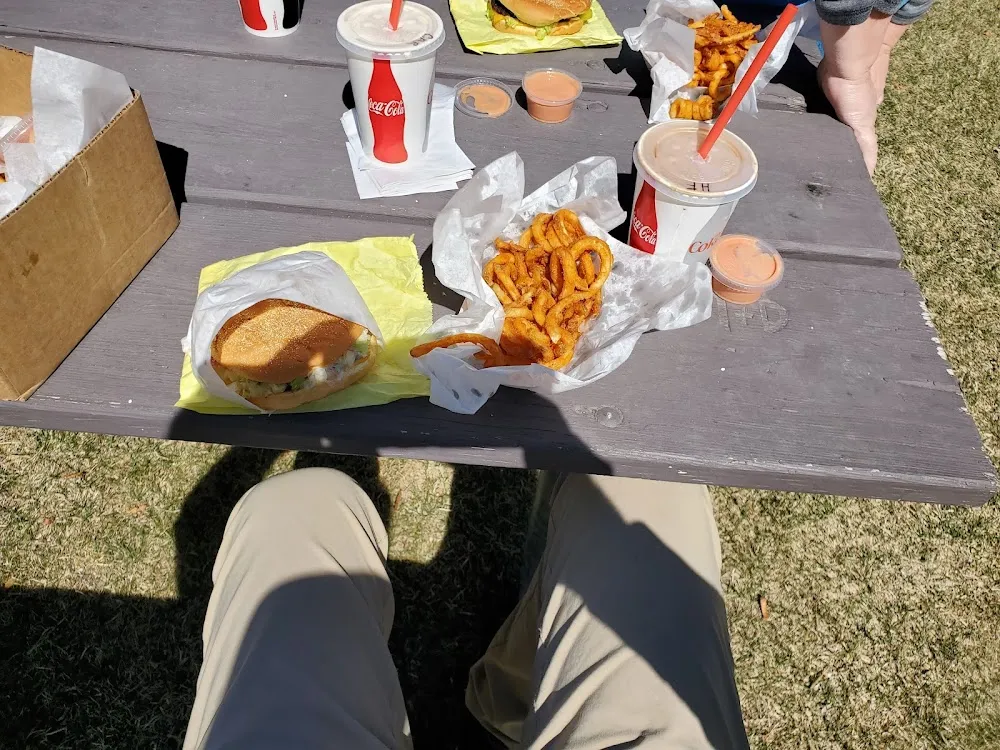 Cheeseburger & Fries